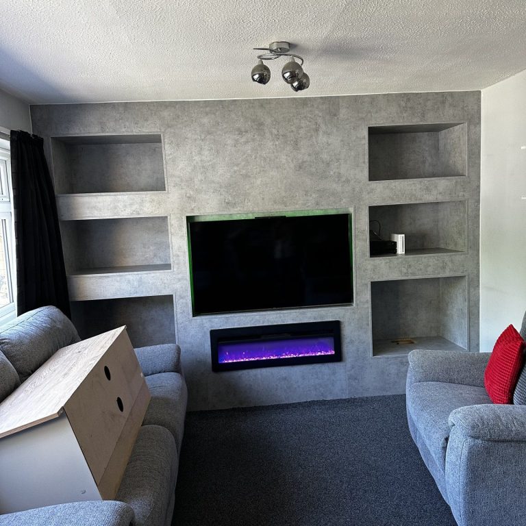 Made to measure, bespoke fitted 4 door hinged wardrobes in Kent and Tonbridge. Made to measure, bespoke fitted 4 door hinged wardrobes in Kent and Tonbridge.