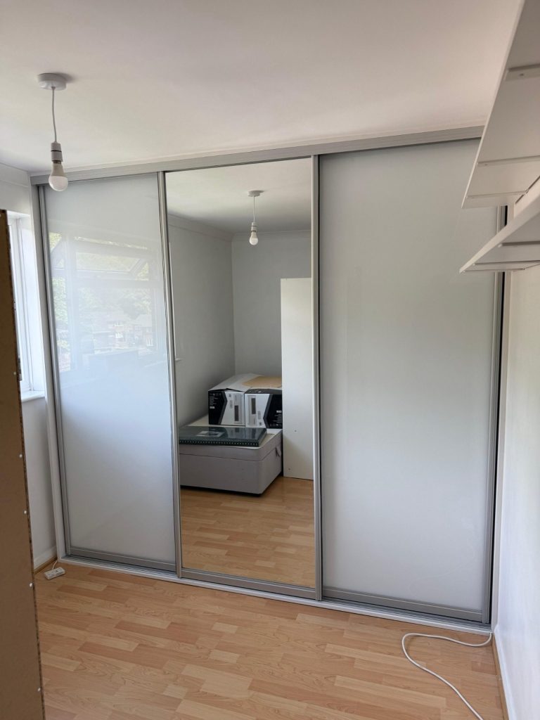 Made to measure, bespoke fitted sliding wardrobes in Chatham, Kent Made to measure, bespoke fitted sliding wardrobes in Chatham, Kent